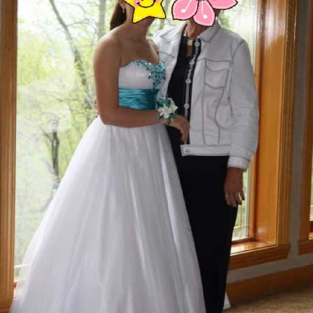 Prom dress
